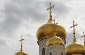 Священник Снегирев назвал ошибки в поминках, которые допускают многие верующие