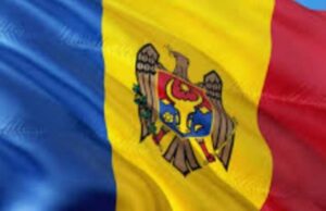 Директора молдавского ансамбля уволили из-за выступления коллектива на ПМЭФ