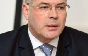 Спецслужбы Латвии просят возбудить уголовное дело против бывшего депутата Европарламента Андрея Мамыкина