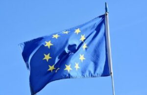 Макрон не успеет искупаться до начала Олимпиады-2024 в Париже