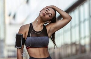 Гимнастика для шеи доктора Шишонина: 5 упражнений