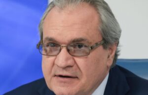 Глава СПЧ Валерий Фадеев назвал недопустимыми случаи дискриминации россиян в аэропорту Еревана