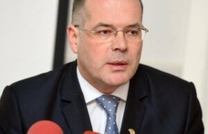 Латвия объявила в международный розыск экс-депутата Европарламента Андрея Мамыкина