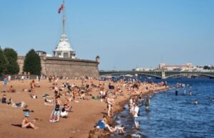 Пляжи Санкт-Петербурга и Ленобласти 2024: где можно купаться и загорать, лучшие места с адресами на карте