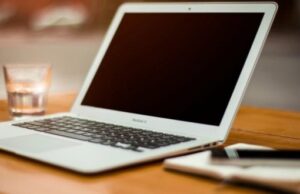 Canalys: Apple доминирует на рынке компьютеров с искусственным интеллектом