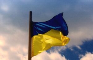 В Варшаве прошел митинг украинских мигрантов, требующих выдать им паспорта