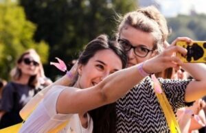 Юные соотечественники участвуют в обучающих программах в Москве