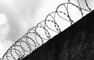 Тысячи женщин получили шанс избежать тюремного заключения: названа причина
