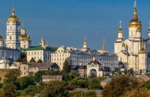 Власти Украины хотят забрать у канонической православной церкви Почаевскую и Святогорскую лавры