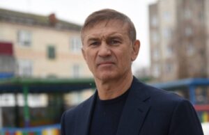 Как «человек из Кемерова» стал сенатором