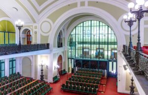 Эксперты рассказали, как будет проходить реставрация биржи
