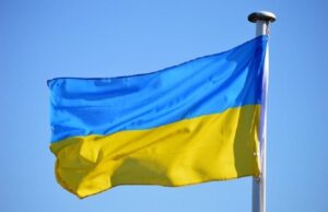 Зеленский заявил о попытке склонить россиян к давлению на Путина