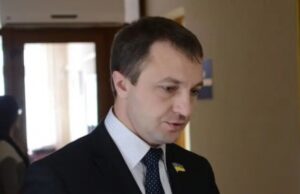 Омбудсмен Тарас Кремень объявил о переходе к «наступательной украинизации»