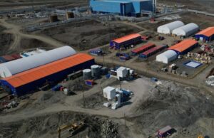 «Все для Донбасса!»: как Москва помогает городам-побратимам Луганску и Донецку