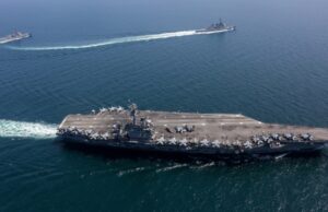 Хуситы заявили об атаке на американский авианосец и два эсминца