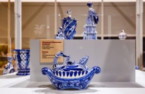 В Риме открылась выставка керамики российского и итальянского городов-побратимов