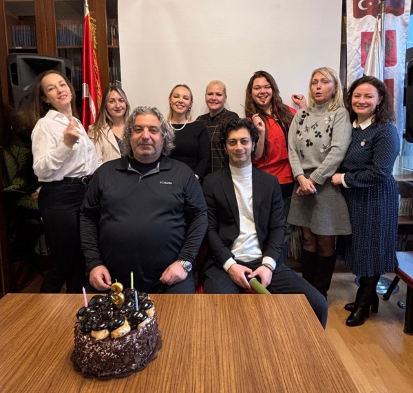 Ансамбль &laquo;Русские традиции&raquo; при Русском центре в Стамбуле отметил третью годовщину