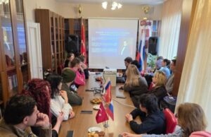 День дипломатического работника отметили в Стамбуле лекцией об истории российско-ближневосточных дипломатических отношений