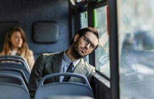 Привычки, которые отнимают энергию — список от психолога