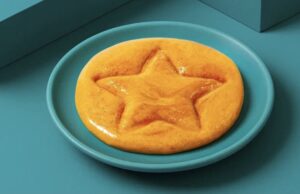 Что ели участники «Игры в кальмара»? И как попробовать меню из нашумевшего сериала?