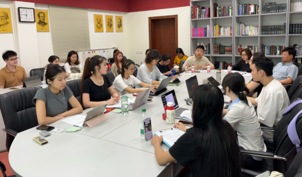 Эксперты обсудили перспективы расширения ШОС на дебатах в Гуандунском университете