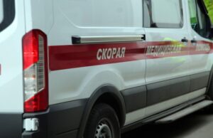Москвич попал в больницу, решив промыть кишечник с помощью шланга