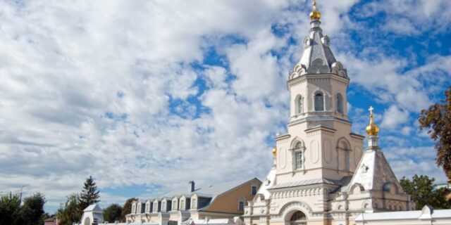 v-svjato-troickom-zhenskom-monastyre-ukrainskoj-pravoslavnoj-cerkvi-proshli-obyski-3d1122e