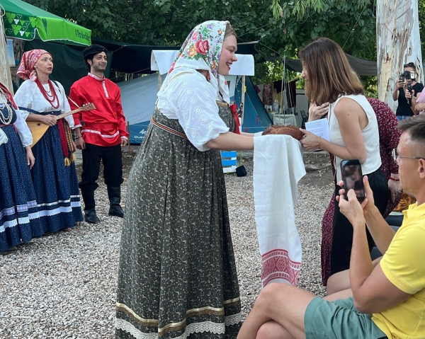 Фестиваль &laquo;Голоса Родины&raquo; в Кемере объединил русскоязычную молодёжь Турции