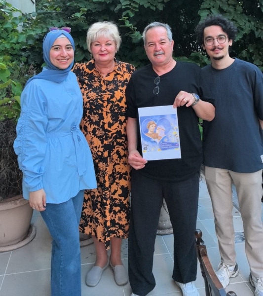 &laquo;Посиделки у самовара&raquo;: о семье, любви и магии Стамбула