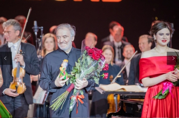 8bd99107bfe0709d557a32619e01b3ef