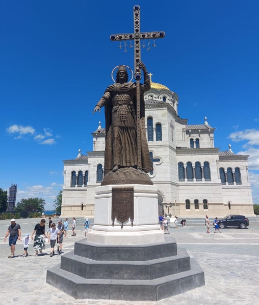 «Посиделки у самовара» в Стамбуле: Крещение Руси и наследие Андрея Рублёва «Посиделки у самовара» в Стамбуле: Крещение Руси и наследие Андрея Рублёва