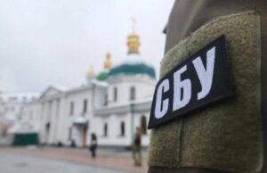 Более 1 300 храмов отобраны у Украинской православной церкви и переданы раскольникам