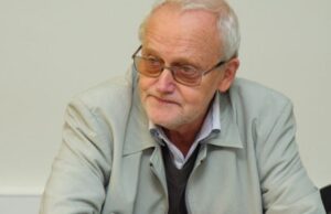 Бывший министр культуры Эстонии Аллик раскритиковал демонтаж советских памятников