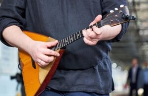 В Петербурге проходит Международная неделя балалайки