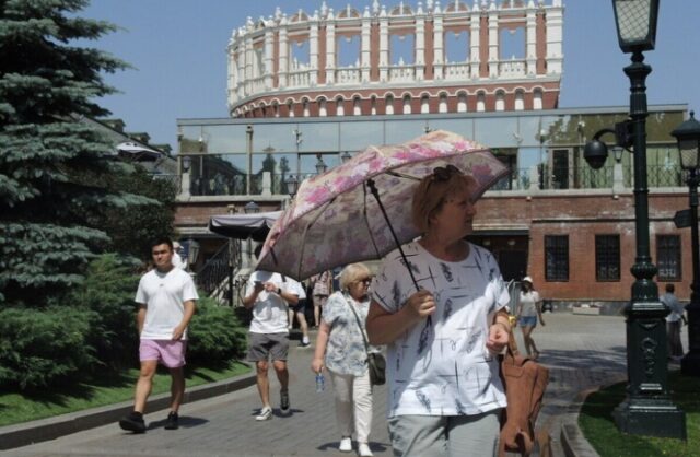 novyj-anticiklon-pozvolit-moskvicham-vzdohnut-svobodnee-22e1b21