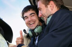 Объяснена опасность селфи и видеозаписей пилотов во время полетов