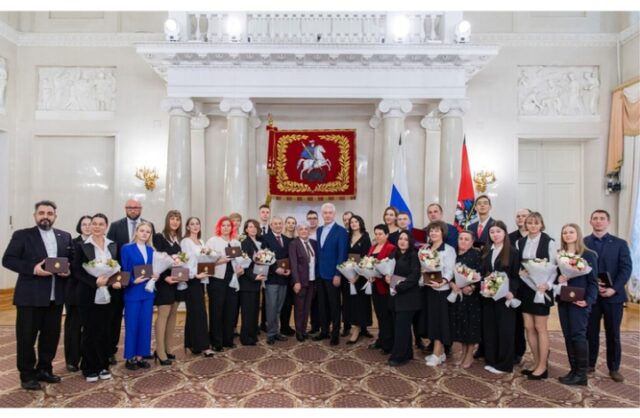 pochetnyj-znak-moskovskih-volonterov-poluchil-stepeni-i-voznagrazhdenie-c9bc539