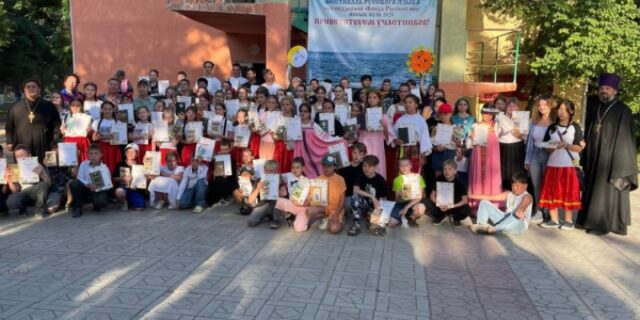 sootechestvenniki-prinjali-uchastie-v-festivale-russkogo-jazyka-v-kirgizii-a8124d7