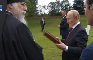 Россия подарила Аляске православие, заявил американский священник на встрече с Владимиром Путиным