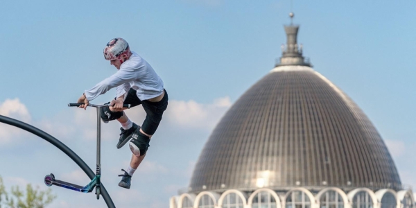 977b5366bc84dcbd64b0b472ecdc18e1