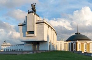 Международная выставка, посвящённая 80-летию Победы, открылась в Москве