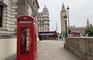 СМИ: в Британии процветает торговля черепами и костями