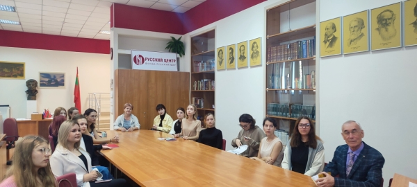 06c46a3ff72643ecc1b6ecfa8e3763e7