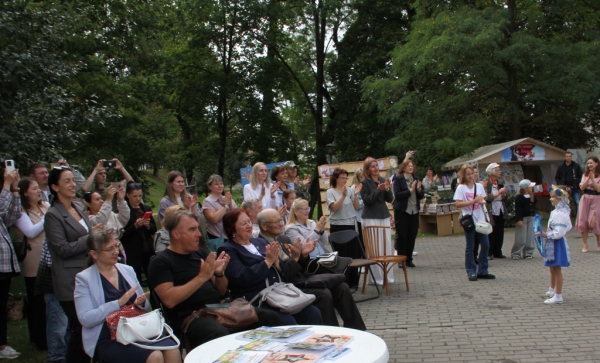 В Гродно состоялся фестиваль поэзии «Лирика, рождённая в огне» В Гродно состоялся фестиваль поэзии «Лирика, рождённая в огне»