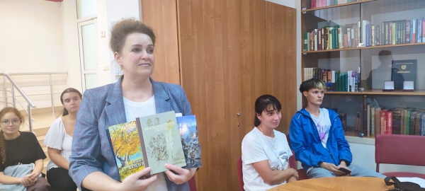 &laquo;Строки, опалённые войной&raquo;: встреча студентов-журналистов с писателями Приднестровья