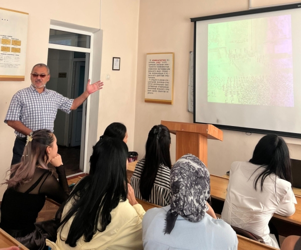 Чтобы помнили: в Оше прошли показы историко-патриотических фильмов для молодёжи