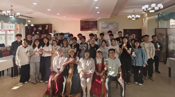 Сибирский транзит: в Китае стартовала летняя школа русского языка и культуры