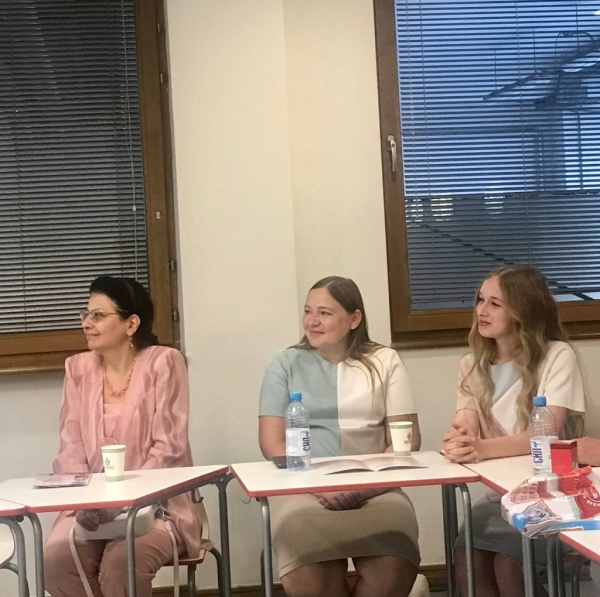 Круглый стол &laquo;Роль молодёжи в сохранении историко-культурного наследия&raquo; прошёл в Ереване