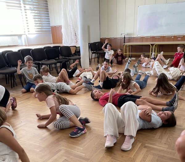 Сербские дети окунулись в мир &laquo;Русской сказки&raquo;