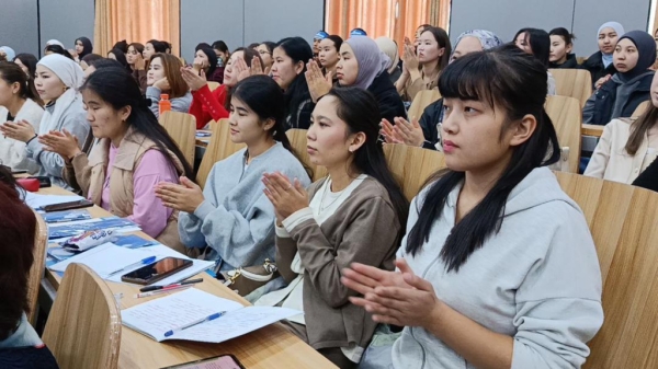 Международный проект «Учёные будущего» стартовал в Оше Международный проект «Учёные будущего» стартовал в Оше